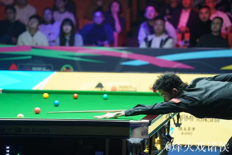 斯诺克国际锦标赛：吴宜泽以10-6击败希金斯摘得桂冠