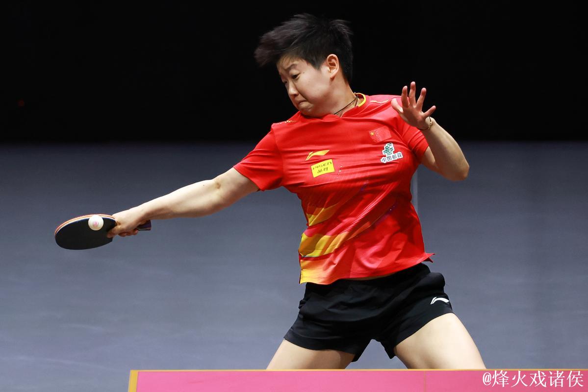 孙颖莎4-0横扫刘炜珊 顺利挺进全运会乒乓女单16强 孙颖莎4-0横扫刘炜珊 顺利挺进全运会乒乓女单16强